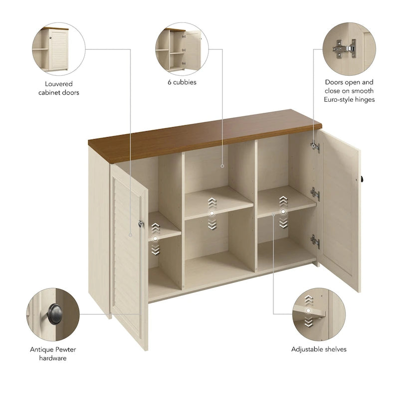 Bauernhaus-Akzentschrank mit Lamellentüren und Regalen